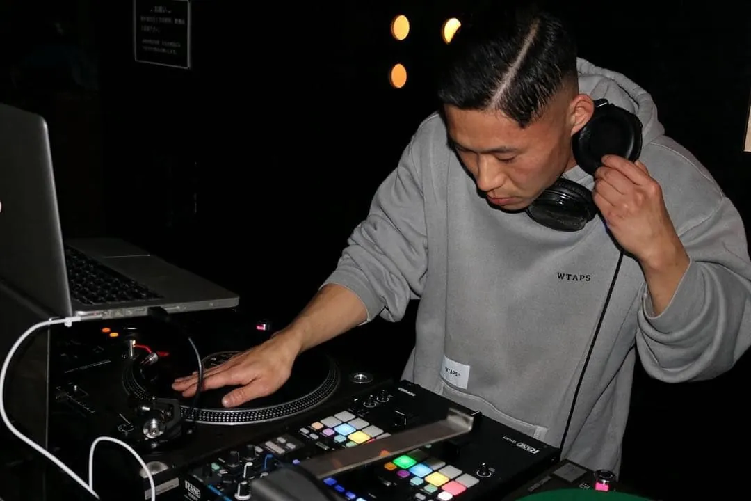 DJ Wavy